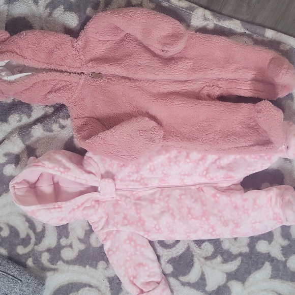 Baby Girl Lot.  Mostly 0-3/3m. Over 50 Items - Picture 2 of 9